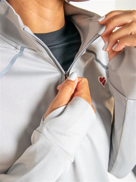 Heartbreak Women's Hampton Quarter Zip – Heartbreak Hill Running Company