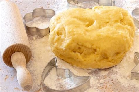 Песочное тесто для пирога – простой и вкусный рецепт, как приготовить ...