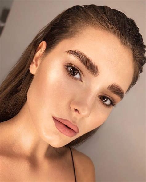 ВИЗАЖИСТ.БРОВИСТ.КУРСЫ on Instagram: “Brows by #татаmakeupreligion ️ ...