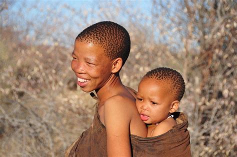 10 Beautiful Images of the Khoisan People of Southern Africa, From Whom ...
