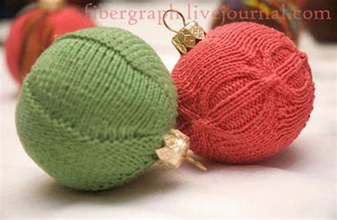 Елочные шары "Вдоль экватора" | Knitted hats, Crochet hats, Knitting