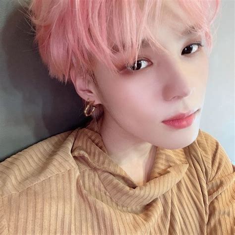 sejun - victon 🍓 Asian Love, Extended Play, Balding, Pink Hair, Boy ...
