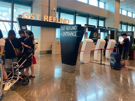 Tax Refund in Singapore for Tourists | Point and Shoot + Wanderlust