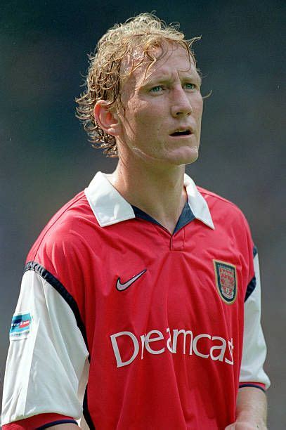 Ray Parlour of Arsenal in 1999. | Arsenal football club, Arsenal ...