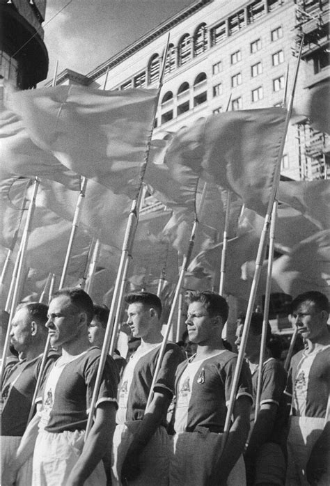 Армия физкультурников в СССР: visualhistory — LiveJournal