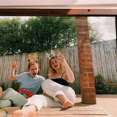 Emma Jenkins-Purro's feet