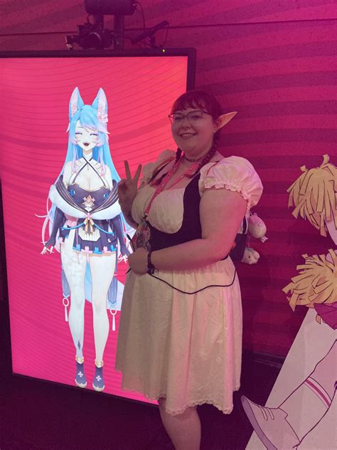 Met SilverVale @ Twitchcon! : r/Silvervale