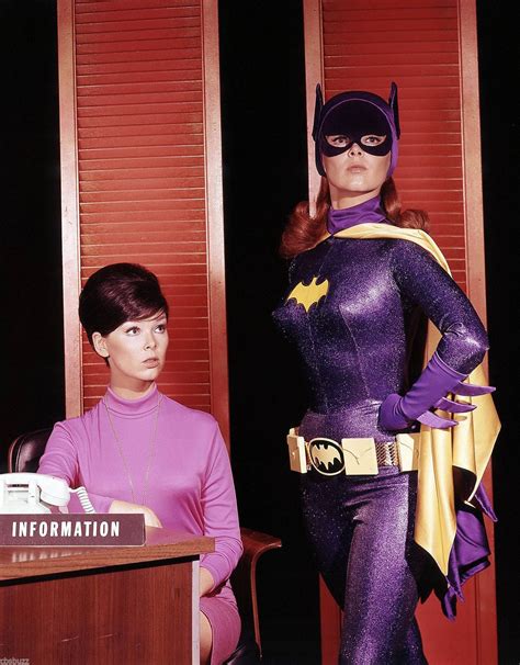 Barbara Gordon / Batgirl played by Yvonne Craig | Yvonne craig, Batgirl