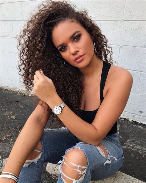 Madison Pettis And Her Family