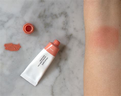 glossier makeup deutschland #Glossiermakeup | Make up kits, Schminken ...