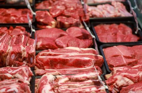 Власти Кыргызстана сняли ограничения на импорт мяса и скота из Узбекистана