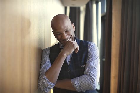 Gospel Singer Donnie McClurkin’s Duets CD Takes Giant Leap | Praise Houston