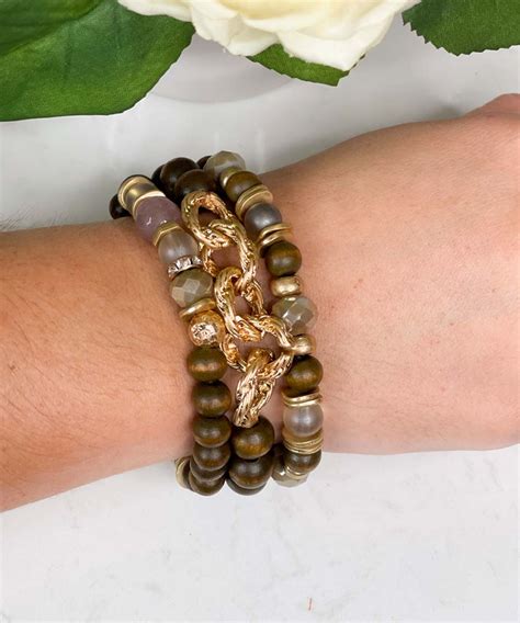 row bracelet set
