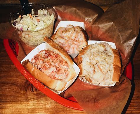 Hometown Tuesday: Review of Luke’s Lobster – Apricot Abroad