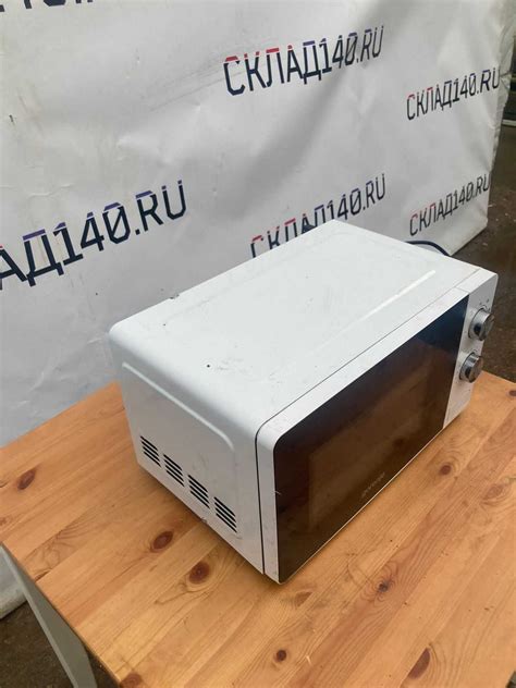 Микроволновая печь Gorenje MO17E1W купить по цене