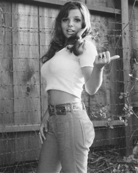 A Slice of Cheesecake – Rene Bond – Idol Features
