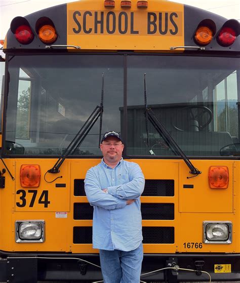 A Song for Bus Drivers: “The School Bus Man Can” | The Recovering Legalist