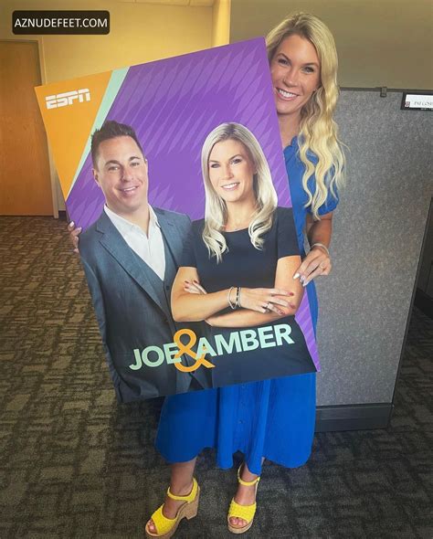 AMBER WILSON Feet - AZNudeFeet