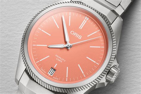 oris introduce  titanium propilot  calibre