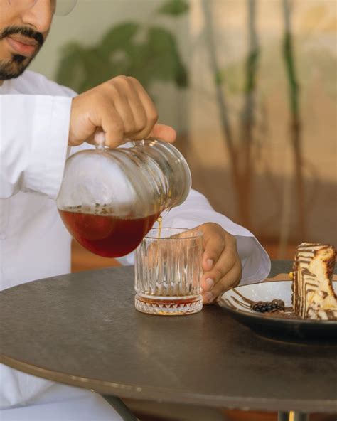 Cold Brew vs. Iced Coffee: What's the Difference? – Auro Coffee