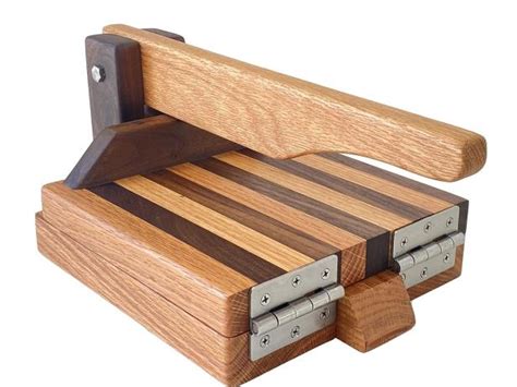 5 Best Tortilla Presses 2024, Reviewed | Shopping | Food Network