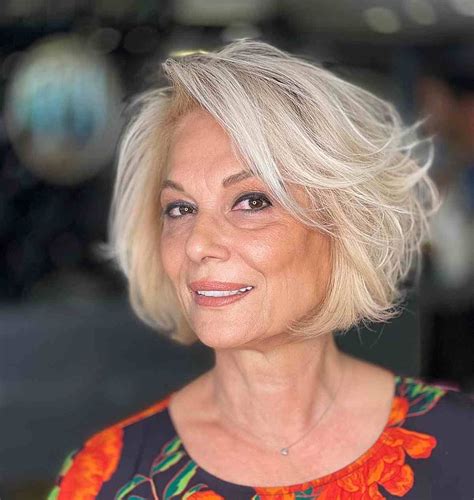 50 stylish short haircuts women over 60 can pull off – Artofit