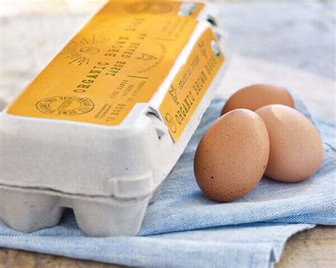 selecting fresh eggs metropolitan market metropolitan market