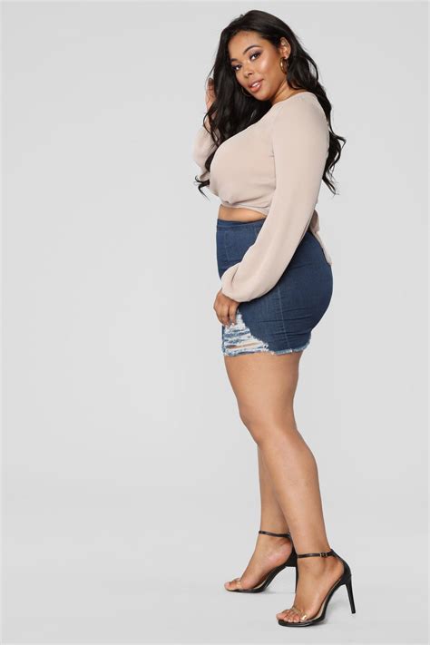 Pin on Tabria Majors Plus Size Model