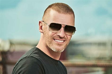 Best Haircuts for Older Men : Older Men's Hairstyles