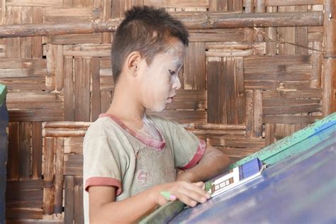 child read  photo  pixabay