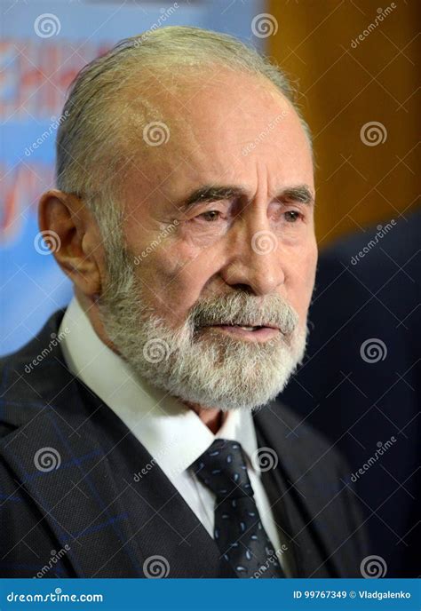 Aslambek Aslakhanov - Russian Politician, Member of Council of ...