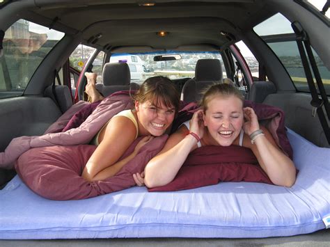 Cheap Car hire Sydney now available from Travelwheels Campervans