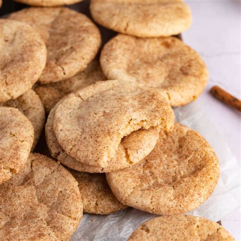 Easy Cinnamon Cookies (Soft & Chewy) - Insanely Good