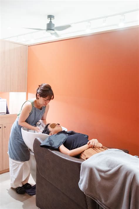 This S’porean spent 1.5 hours in a Japanese salon in Boat Quay & left