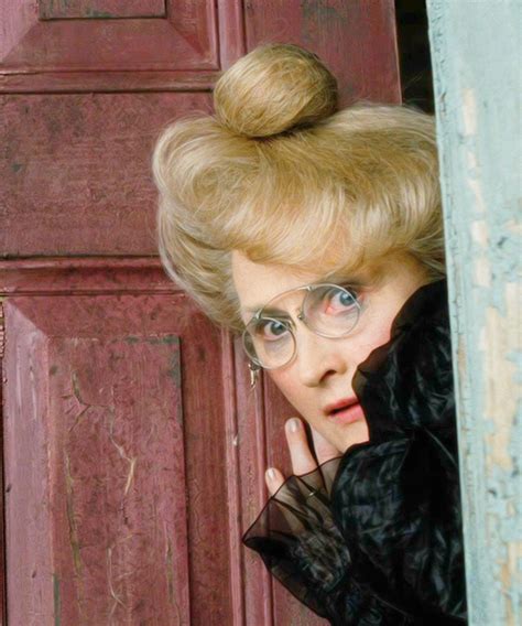 Aunt Josephine, A Series of Unfortunate Events. | Meryl streep, Meryl ...