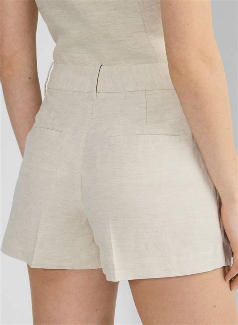 The Effortless Short™ Mini | Aritzia US