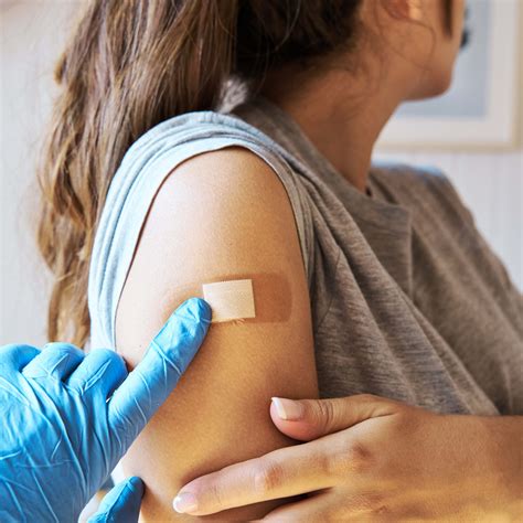 James Van Der Beek's Wife Speaks Out After He Dropped Out of 'Dawson's