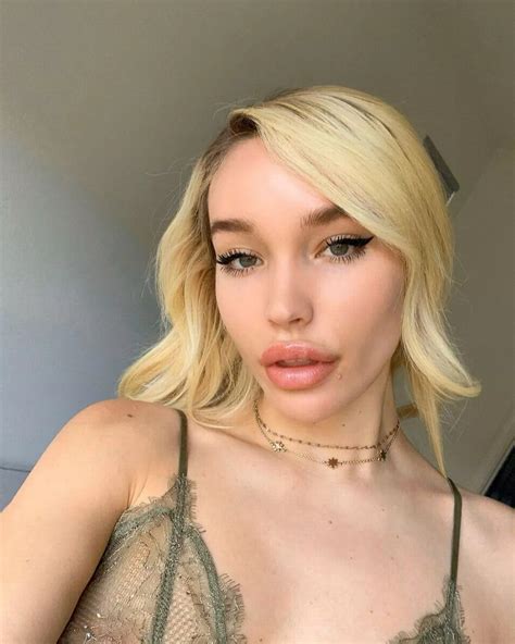 OnlyFans star's ex-teacher paid to see X-rated snaps and said he 'knew