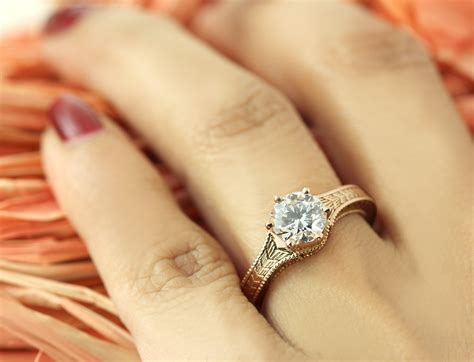 Engagement Ring Finger: The Meaning Behind - Diamond wish