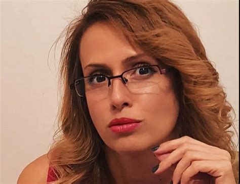 Виктория Георгиева: В Украйна бият журналисти и са поставени преди нас ...