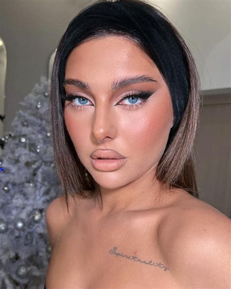 Пин от пользователя Fernanda Jimenez на доске Maquillajes | Шикарный ...