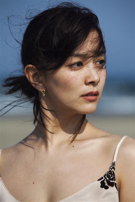 Anna Ishibashi | ASSIGNMENT | ND CHOW - Photographer (アンディ チャオ)
