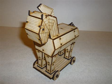 Make This Model Trojan Horse ( Usborne Cut Out Models) 2