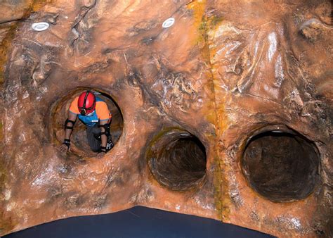 Trampo Extreme: Children can experience the world's largest indoor cave ...