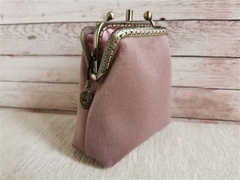 Double Kiss Lock Coin Purse, Vintage Style Coin Purse, Double Pockets