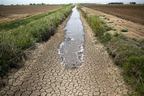 California's Drought Is Part of a Much Bigger Water Crisis. Here's What ... 