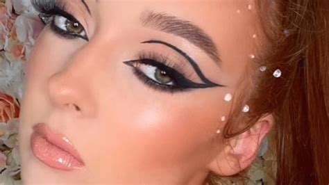 im  irish makeup artist  heres    flawless skin