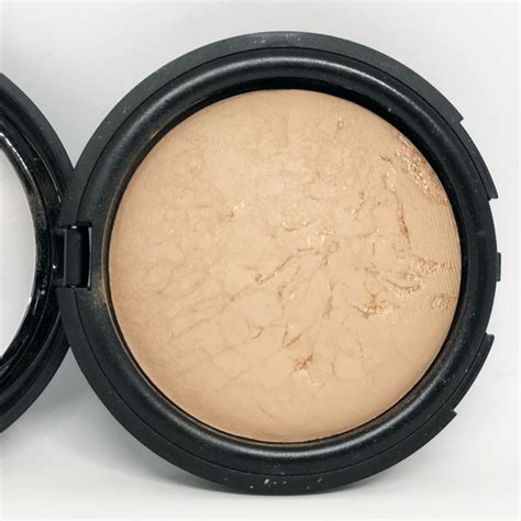 Купити Запечена пудра Flormar Terracotta Powder, 9 г (№21 Beige with ...