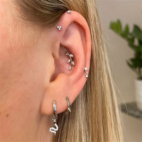 brutally honest guide     helix piercing
