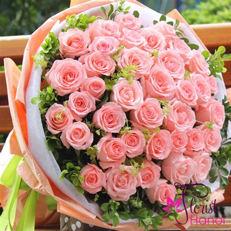 Pink roses bouquet for birthday